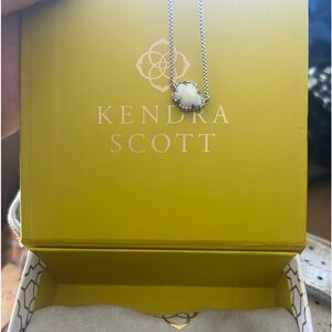 Kendra necklace